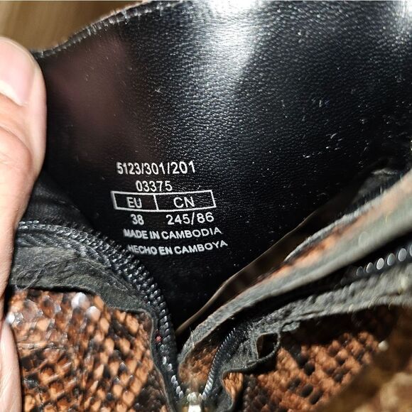 Zara women's fashion leather snake brown ankle boots size 7. 049 - Picture 3 of 11